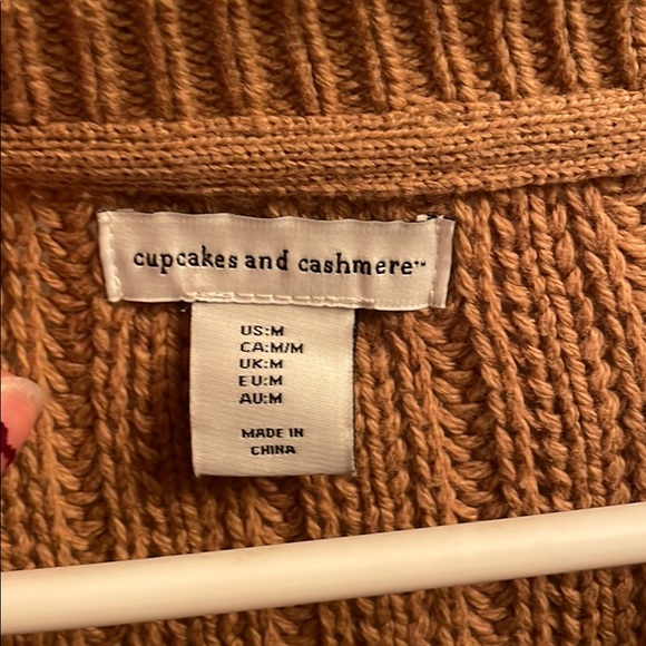 Tan Cardigan - Picture 2 of 4